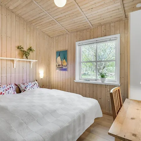 3 Bedroom Lovely In Rudkobing Spodsbjerg